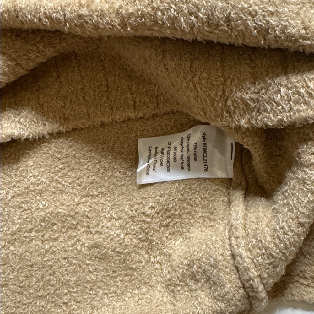 Barefoot Dreams Quarter Zip Pullover - Picture 6 of 9